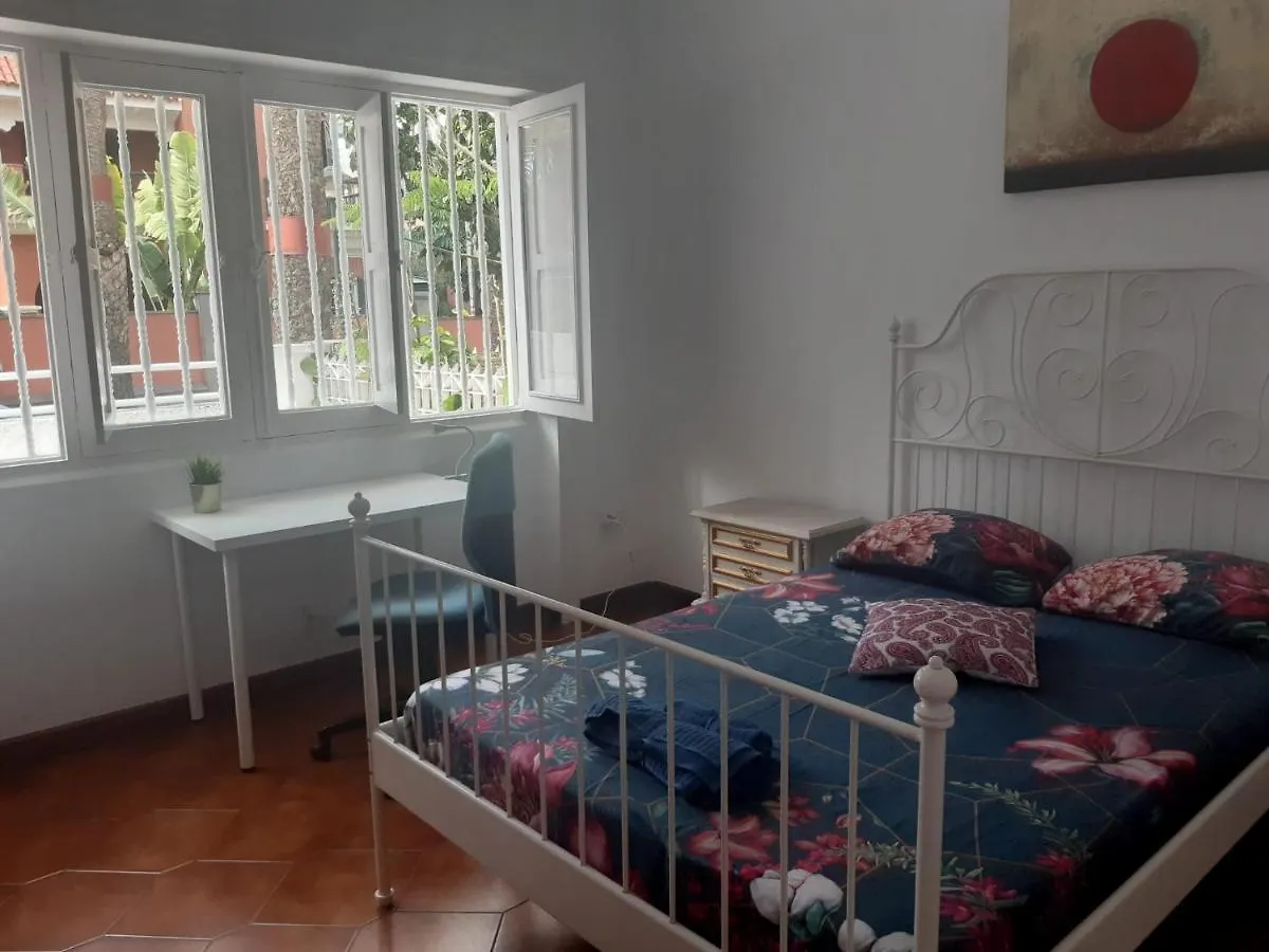 Gasthof Nomad Villa Santa Fe Las Palmas / Gran Canaria Spanien